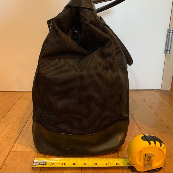 TUMI Black Ballistic Nylon w Leather Trim 3/4 Zip Closure Weekender Bag - Picture 4 of 11